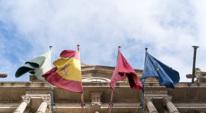 Maloobchod Evropské unie v květnu meziročně stoupl o 9,2 procenta